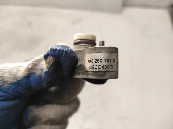 AUDI A4 B8 1.8 TFSI Ilmastointiletku 8K0260701D image 3