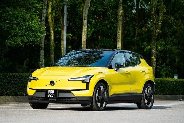 VOLVO EX30 EX-30 2023 Tappo Paraurti Anteriore 80001712 image 4