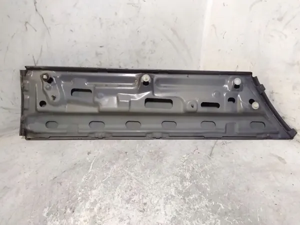 Sidorutslist Mazda 5 OEM JUR126699 Höger image 3