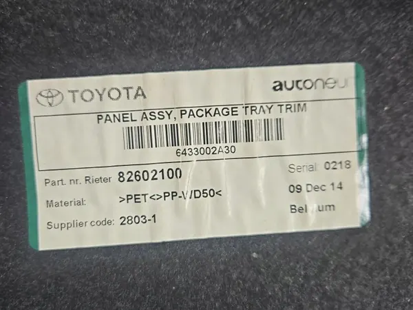 Estante maletero trasero OEM IMPRK1553264 Toyota Auris II image 3