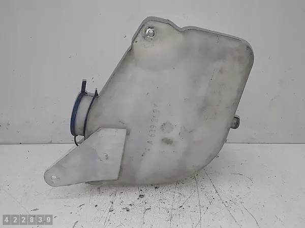 Réservoir de lave-glace Mercedes Vito 2010 A6398690320 image 3