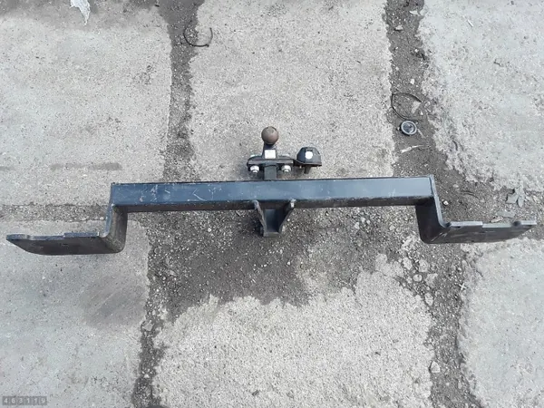 Gancho de Remolque Opel OEM AM-463119 para Combo 2012 image 3