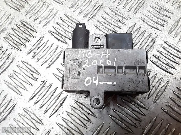 Relé Mercedes Clase A 2004 2000CDI A6401530479 image 2