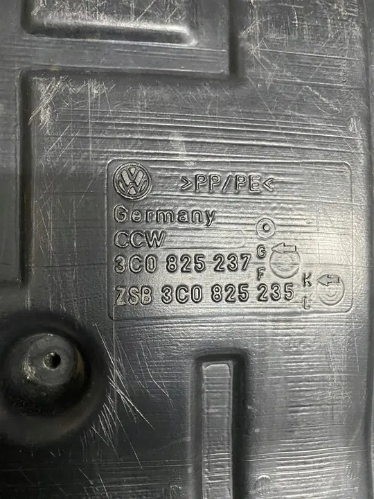 Plaque de protection moteur VW Passat 3C0825237F 3C0825237G image 3