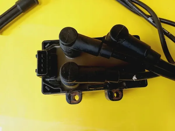 Bobina de ignição Renault Twingo 1.2 7700873701 / 7700872449F image 2