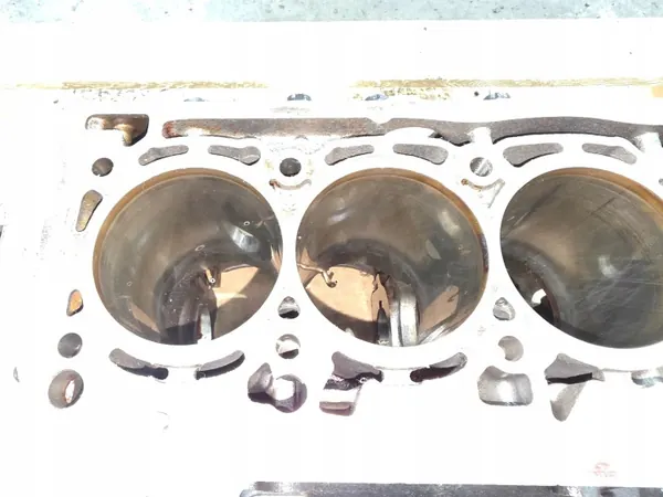 Bloque motor OEM 06K103023E para Audi 2.0 TFSI image 8
