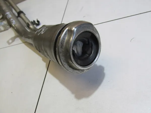 Pescoço de Enchimento Combustível OEM RURA WLEWU PALIWA FORD image 3