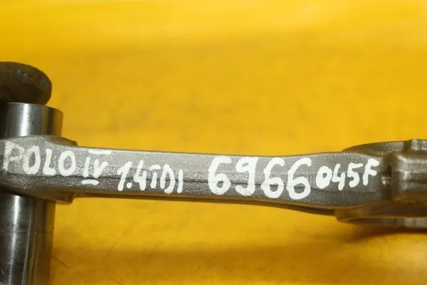 Biela OEM 045F 6966 para VW Polo IV 1.4 TDI image 10
