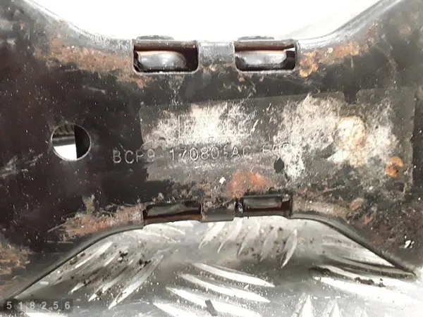 Ford OEM Reserverad-Werkzeugsatz - Gebraucht image 4