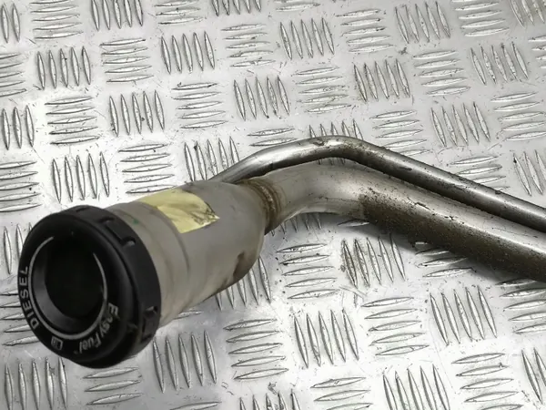 Pescoço de enchimento Ford Mondeo MK V OEM DG939034DG image 4