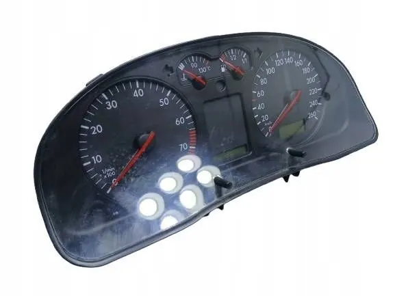 Horloge VW PASSAT B5 2.8 B 3B0919881G image 1