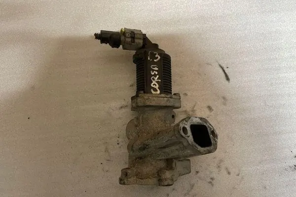 EGR-venttiili OPEL CORSA D VAN 1.3L diesel 2013 OEM 55204941 image 2