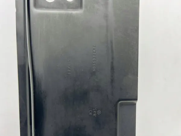 VW Amarok 2H Couvre-poteau avant droit OEM 2012-2020 image 3
