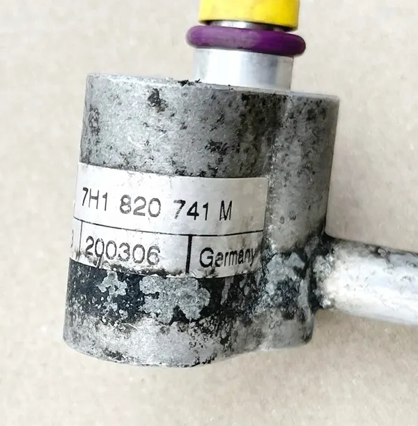 VW T5 Ilmastointiletkut 7H1820741M image 3