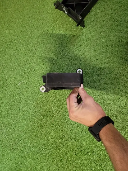 RENAULT TWINGO III MUOTOVYÖHYKE VASEN OIKEA 620935284R 620928531R image 3