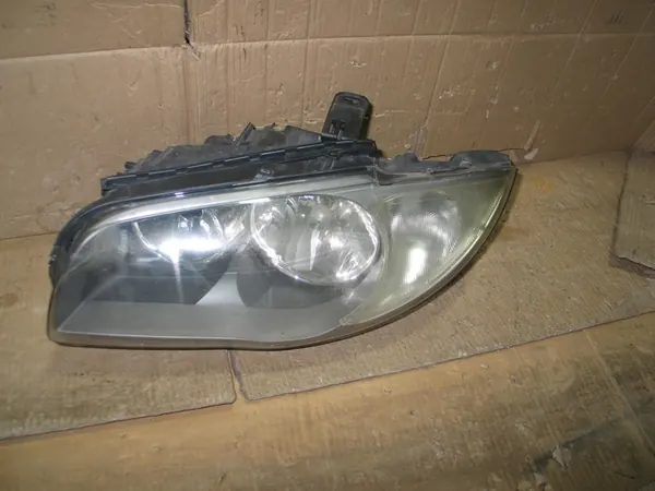 Farol dianteiro esquerdo BMW 1 E81 E82 E87 Valeo image 2