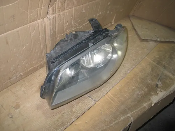 Farol dianteiro esquerdo BMW 1 E81 E82 E87 Valeo image 4