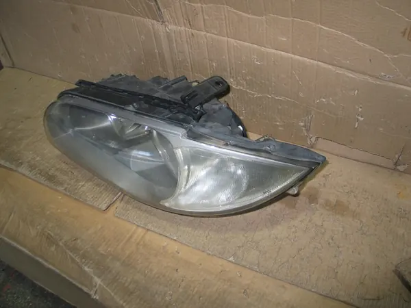 Farol dianteiro esquerdo BMW 1 E81 E82 E87 Valeo image 7