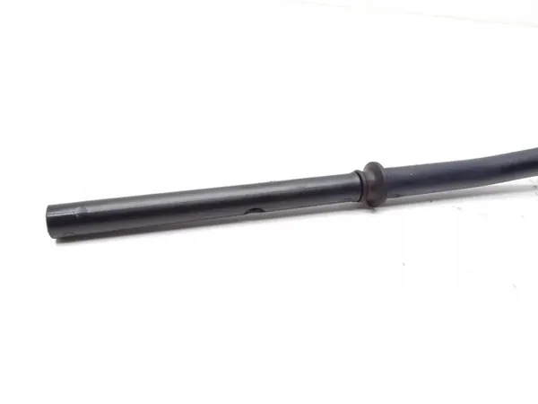 Öljymittaputki OEM 03G103634AF VW Touranille image 3
