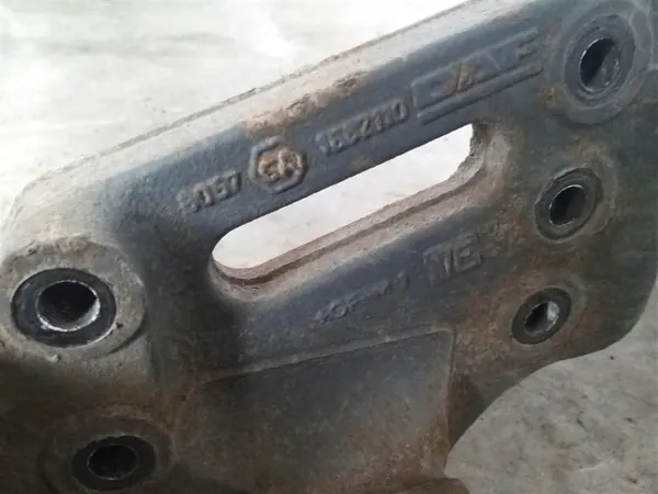 Support de serrure cabine arrière DAF CF 2007 OEM 1662110 image 4