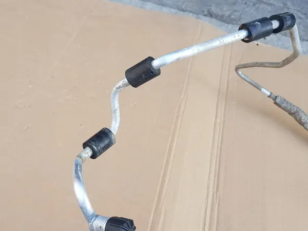 Ilmastointiputki + Anturi / VW Touran I 1.9 TDI 105HV image 9