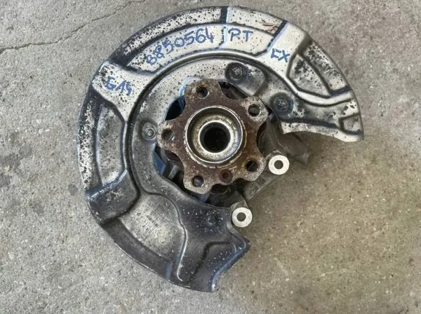 OEM 6850564 höger baknavhållare BMW G14 G15 image 2