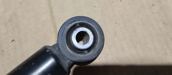 Bakre Stötdämpare Mercedes V-Klass W447 image 5