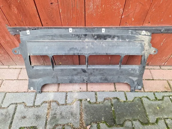 Capa do motor BMW M3 F80 M4 F82 8054269 image 3