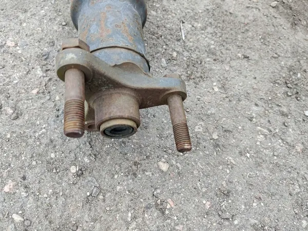 BMW 5 E39 1999 Drivaxel / Set image 4