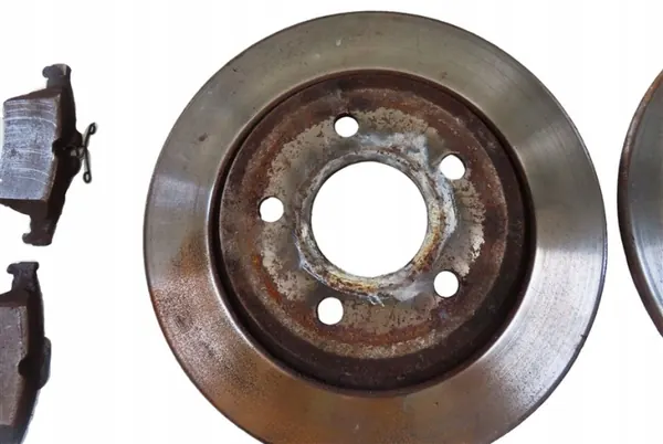 Disques & Plaquettes Frein Arrière OEM Volvo C30 image 3
