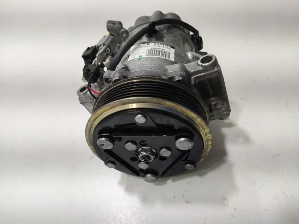 Compresor A/C OEM 926003514R Renault Captur II 1.5 DCI image 3
