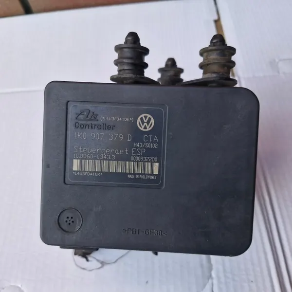 ABS-pump OEM 1K0907379D för Audi A3 8P VW Golf V image 4