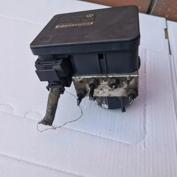 ABS-pump OEM 1K0907379D för Audi A3 8P VW Golf V image 5