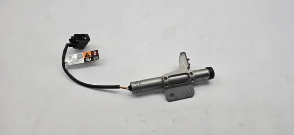 Carga pirotécnica OEM 31688051 para Volvo V90 II/S90 II image 2