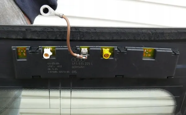 Module Vitre Arrière OEM 4F5035225L Audi A6 C6 2004-2008 image 5
