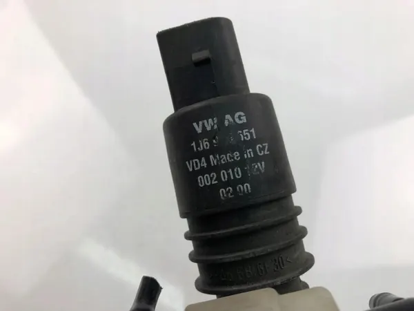 Scheibenwaschpumpenmotor SEAT OEM 1J6955651 Gebraucht image 3