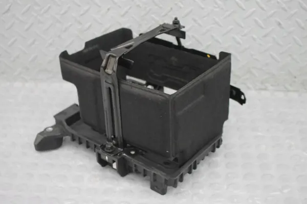 KIA RIO V STONIC Suporte de Bateria 37150-H8800 image 4