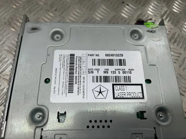 Radio Leser Wechsler Navigationseinheit OEM 68240132ZB image 5