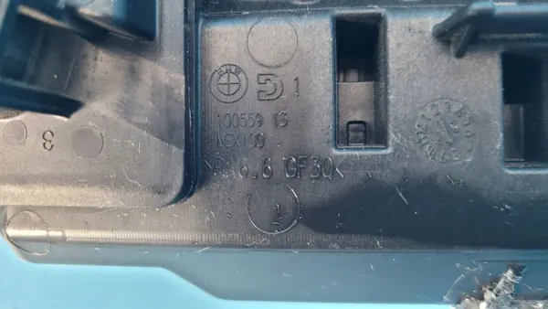 BMW X6 G06 Virranjakaja OEM 8736422 image 10