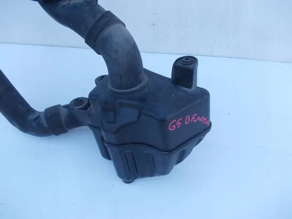 Volkswagen Ilmansuodattimen kotelo 1K0129622D image 2