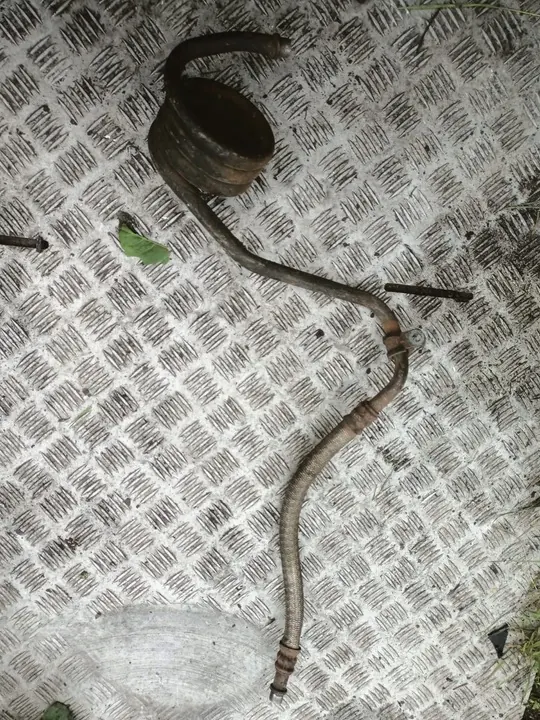 Tuyau de sécheur d'air Scania R Usagé OEM 1111fcbds4t image 1