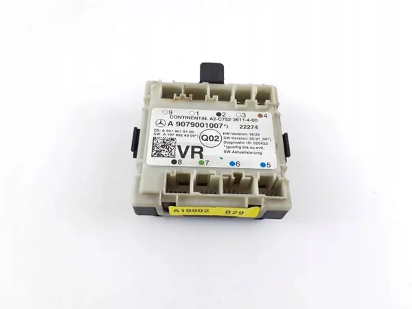 Controlador de puerta Mercedes Sprinter OEM A9079001007 image 2