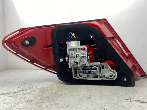 MERCEDES W204 C CLASS COUPE SEDAN RECHTER ACHTERLAMP A2048202764 image 4