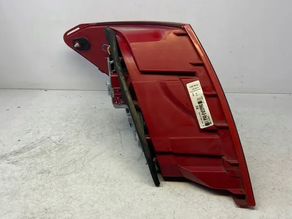 MERCEDES W204 C CLASS COUPE SEDAN RECHTER ACHTERLAMP A2048202764 image 6