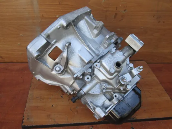 Fiat Grande Punto Evo Doblo Fiorino 1.2 1.4 5-Speed Gearbox image 4