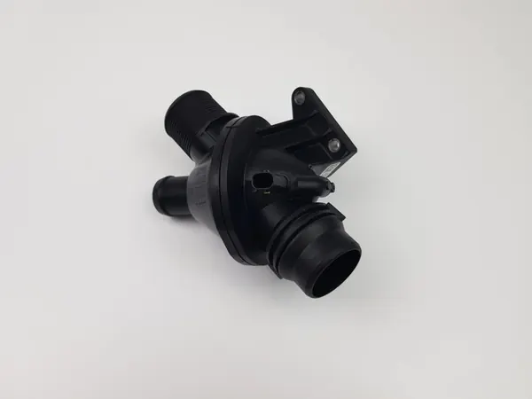 Carcasa de termostato BMW X1 E84 F10 F30 N20 2.0i 8635689 image 8
