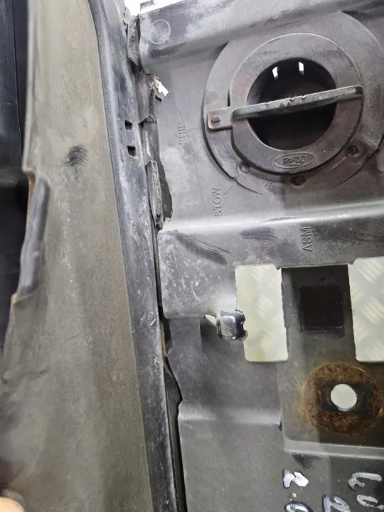 Ford Kuga MK2 2.0 TDCI Ilmarullaverho OEM Osa image 6