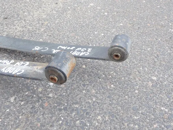 Ressort à lames arrière OEM 2K5511151K pour Caddy III image 3