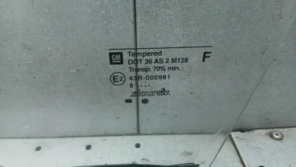 OEM VOLVOMAR-139288 vasen etulasi Opel Combo C image 3