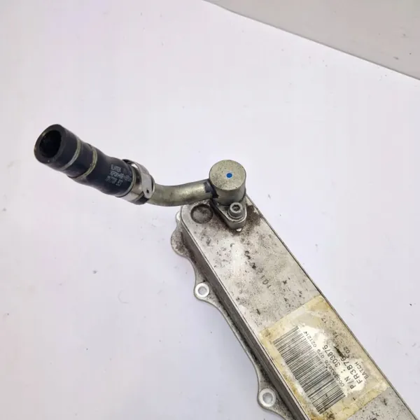 Refroidisseur d'huile boîte Maserati Ghibli OEM 000303876 image 3